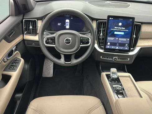 Used 2026 Volvo XC90 B6 Plus AWD/4WD image 11