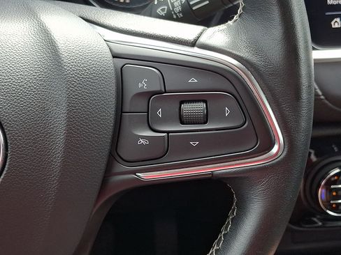 Used 2021 Buick Encore GX Select FWD image 21