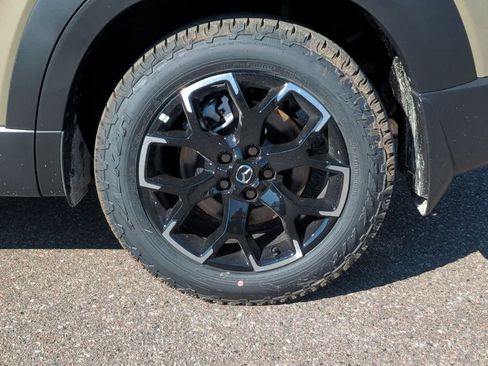 New 2025 MAZDA CX-50 Meridian Edition w/ Apex Package image 13