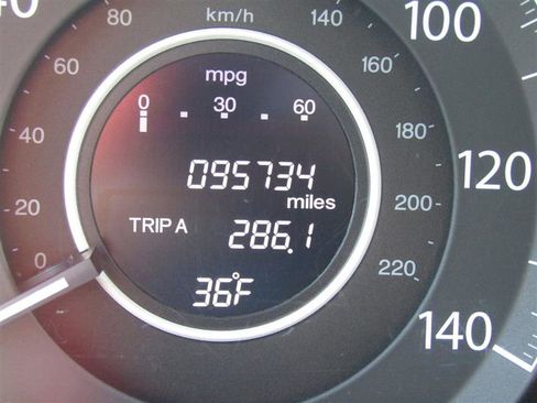 Used 2013 Honda CR-V LX image 17