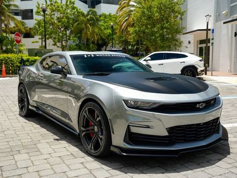 Used 2023 Chevrolet Camaro SS RWD image 38