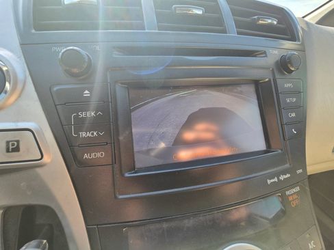 Used 2013 Toyota Prius V Three FWD image 31