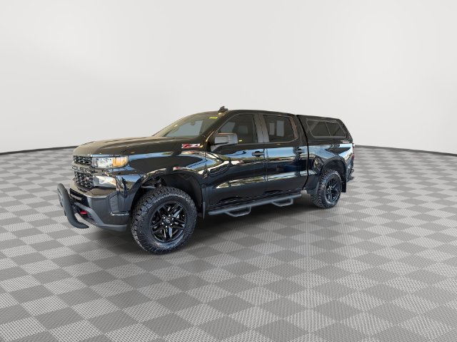 Used 2021 Chevrolet Silverado 1500 Custom Trail Boss w/ Midnight Edition AWD/4WD image 6