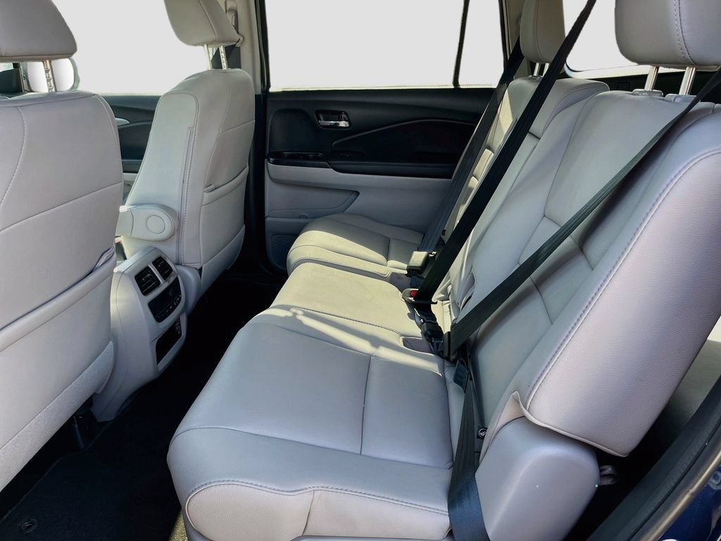 Used 2022 Honda Pilot EX-L image 25