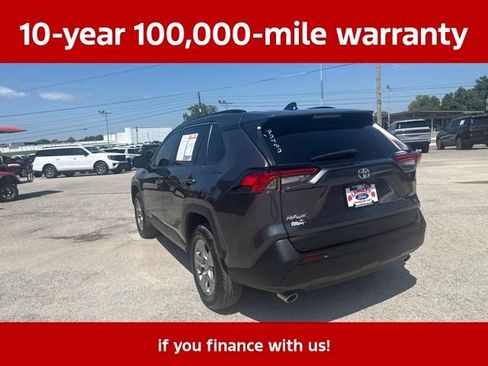 Used 2024 Toyota RAV4 XLE w/ Convenience Package FWD image 27