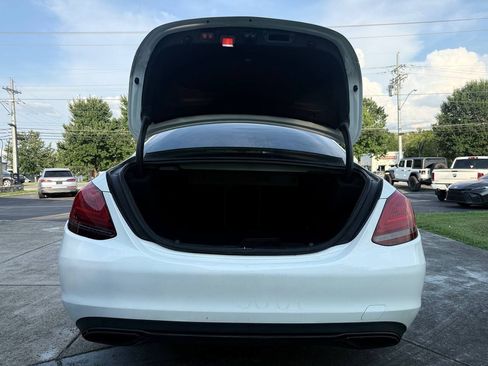 Used 2019 Mercedes-Benz C 300 4MATIC Sedan image 9
