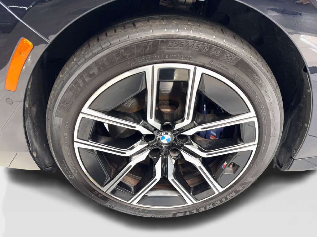 Used 2024 BMW i7 xDrive60 w/ Executive Package AWD/4WD image 78