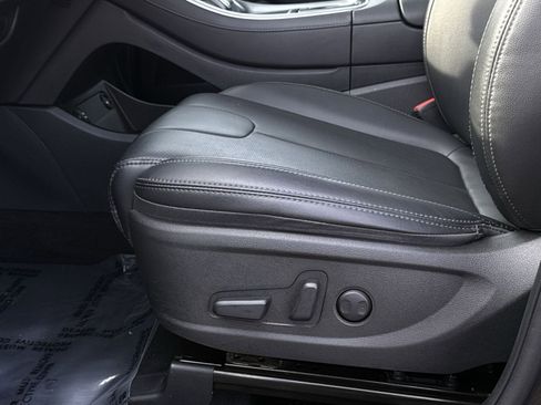 Certified 2023 Hyundai Santa Fe SEL Premium image 14