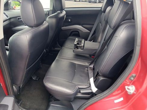 Used 2010 Mitsubishi Outlander XLS AWD/4WD image 30