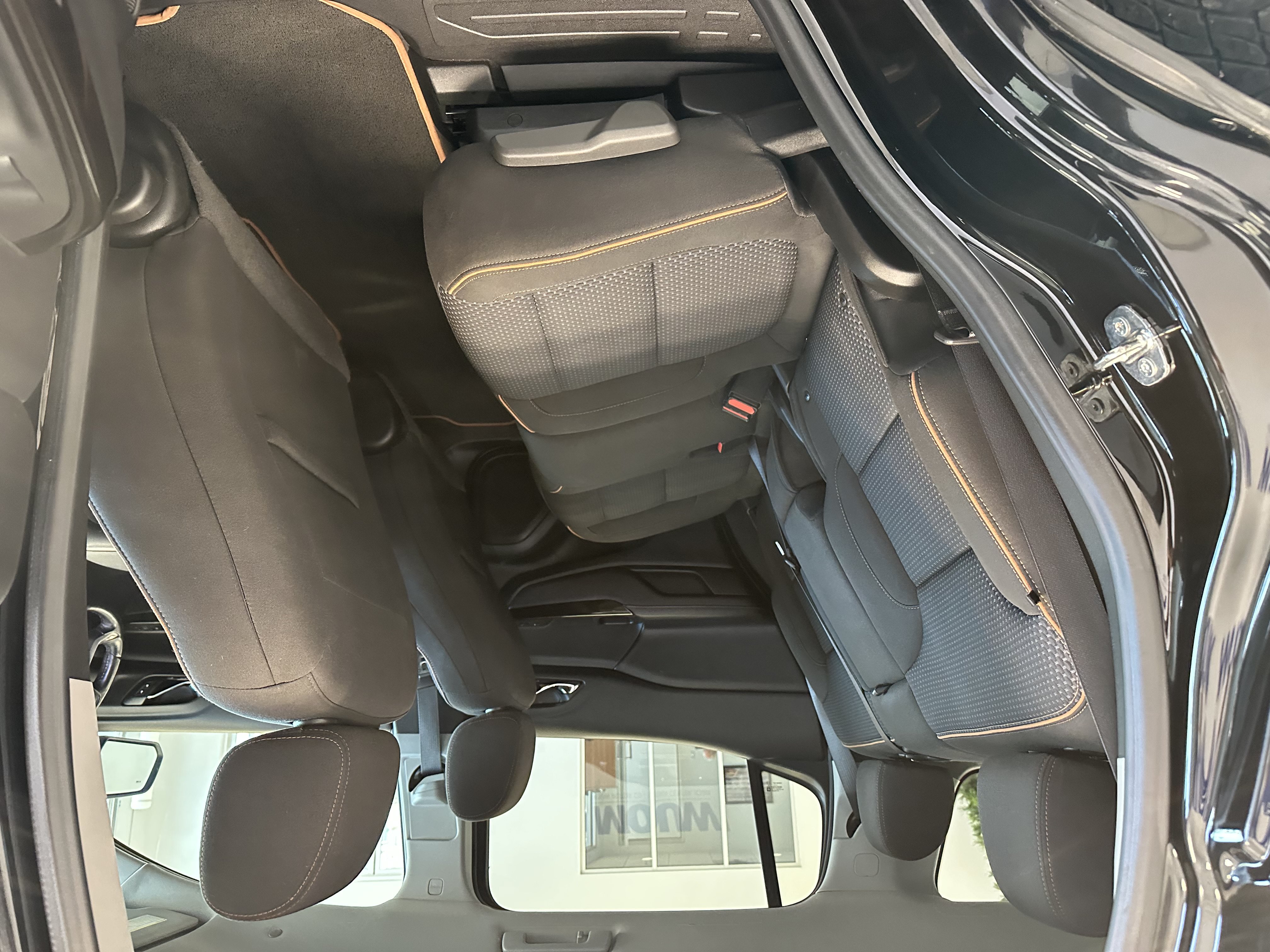 Used 2020 GMC Acadia AT4 w/ Trailering Package AWD/4WD image 13