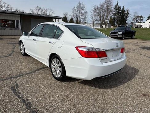 Used 2014 Honda Accord EX image 9