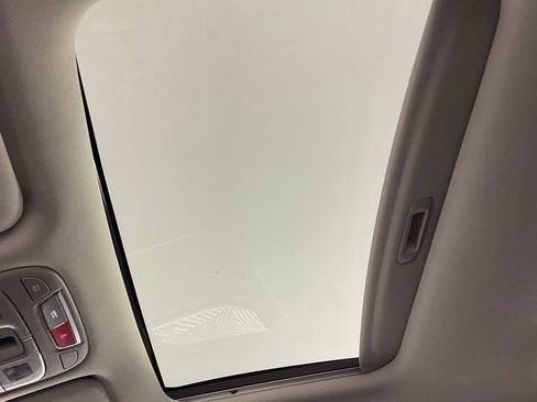 Certified 2023 Kia Telluride S w/ S Sunroof Package image 30