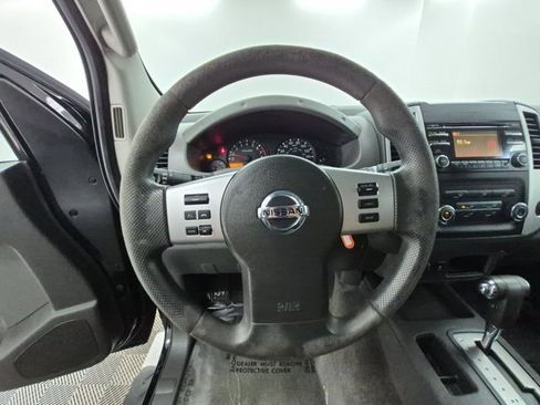 Used 2014 Nissan Xterra S AWD/4WD image 26