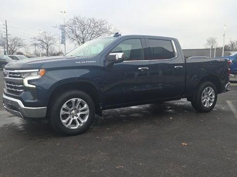 Used 2023 Chevrolet Silverado 1500 LTZ w/ LTZ Convenience Package II image 2