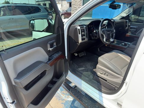 Used 2018 GMC Sierra 1500 SLT AWD/4WD image 15