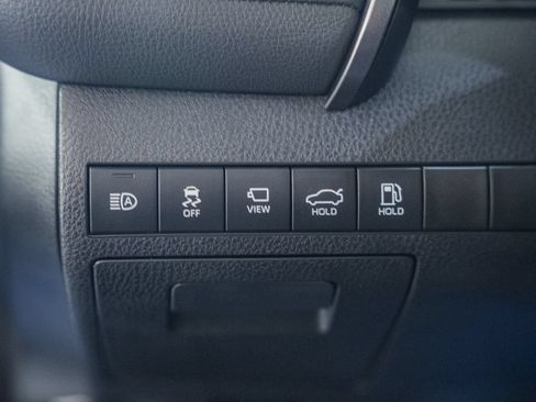 Used 2020 Toyota Camry XLE w/ Driver Assist Package FWD image 45