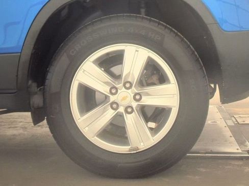 Used 2016 Chevrolet Trax LT w/ LT Sun and Sound Package image 25