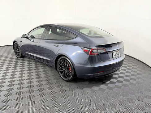 Used 2022 Tesla Model 3 Performance image 12