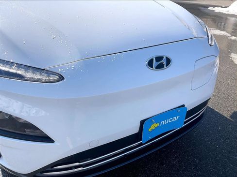 Used 2023 Hyundai Kona SE w/ Cargo Package image 31