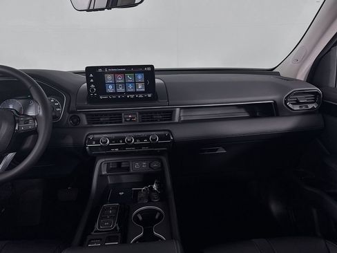 Used 2023 Honda Pilot Touring image 12