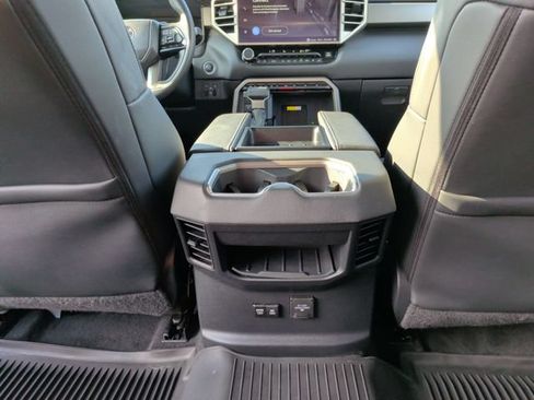 Used 2024 Toyota Tundra Limited AWD/4WD image 24