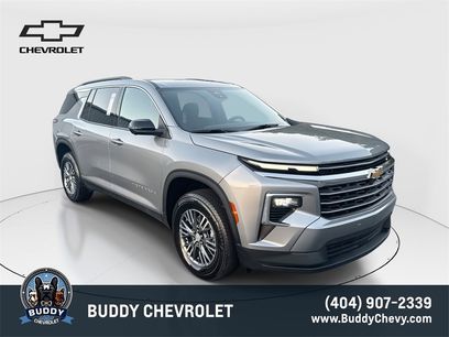 Used 2024 Chevrolet Traverse LT w/ Trailering Package