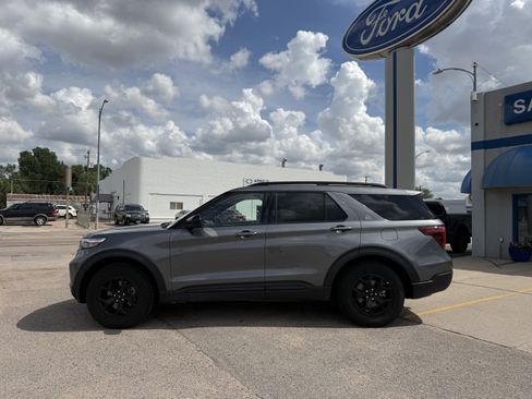 Used 2023 Ford Explorer Timberline w/ Timberline Technology Package AWD/4WD image 11