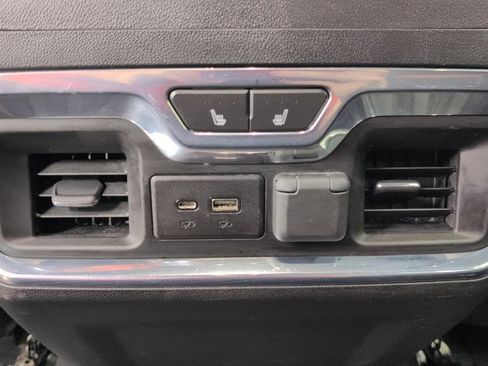 Used 2020 GMC Sierra 1500 AT4 w/ AT4 Premium Package AWD/4WD image 21