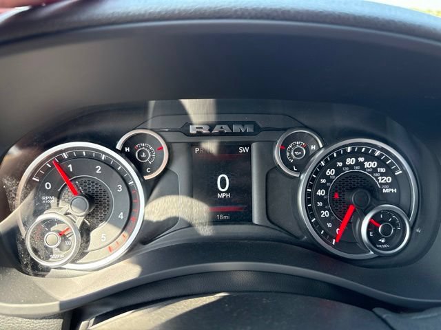 New 2026 RAM 3500 Tradesman AWD/4WD image 28