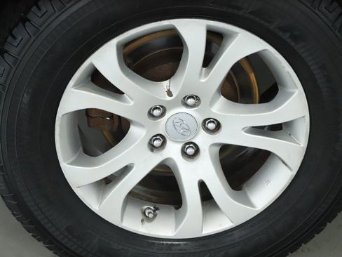 Used 2011 Hyundai Veracruz GLS image 37