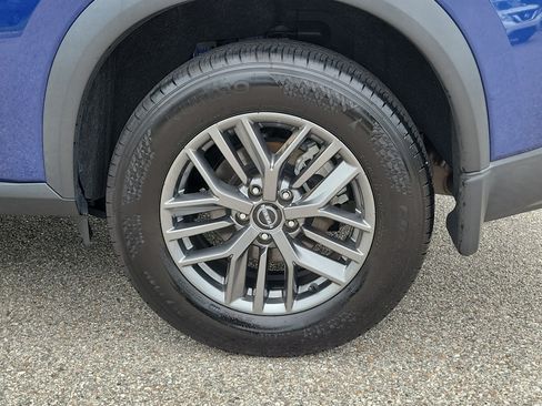 Certified 2022 Nissan Rogue S FWD image 9
