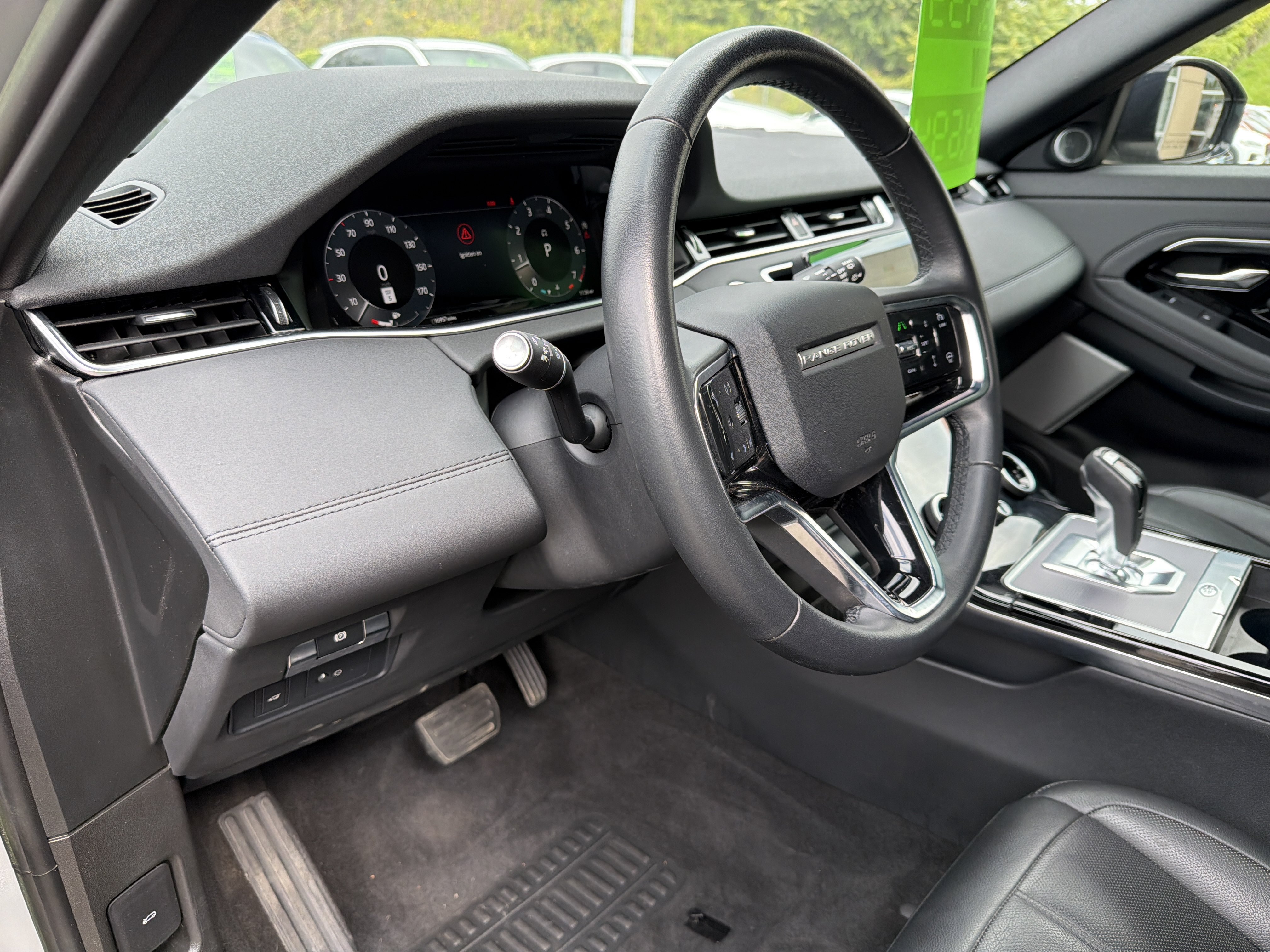Used 2023 Land Rover Range Rover Evoque SE AWD/4WD image 19