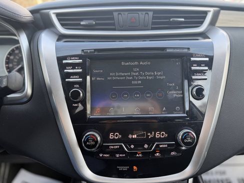 Used 2017 Nissan Murano SV AWD/4WD image 28