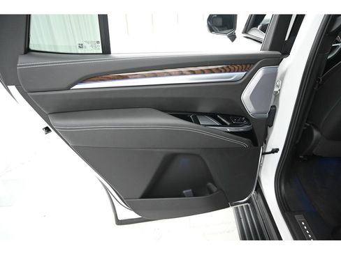 Used 2025 Cadillac Escalade Sport Platinum image 22