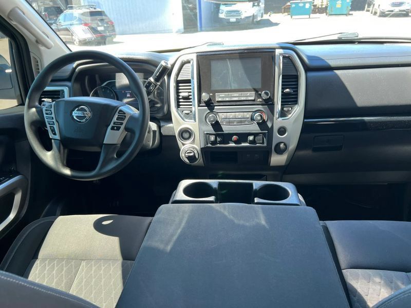 Used 2021 Nissan Titan SV w/ Accessory Utility Package AWD/4WD image 11