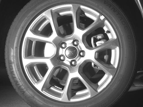 Used 2025 Jeep Compass Limited image 13