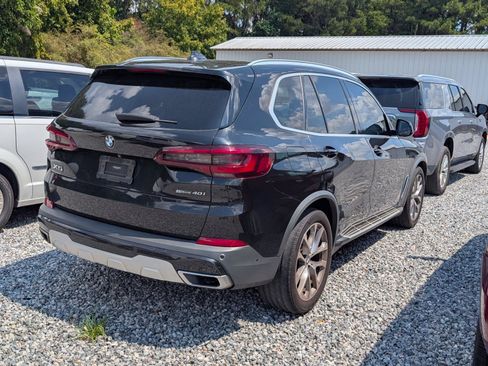 Used 2021 BMW X5 sDrive40i w/ Premium Package RWD image 3