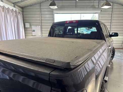 Used 2017 GMC Sierra 1500 SLT RWD image 17