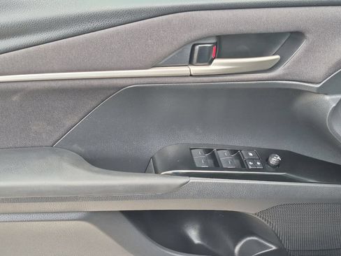 Used 2025 Toyota Camry LE FWD image 11