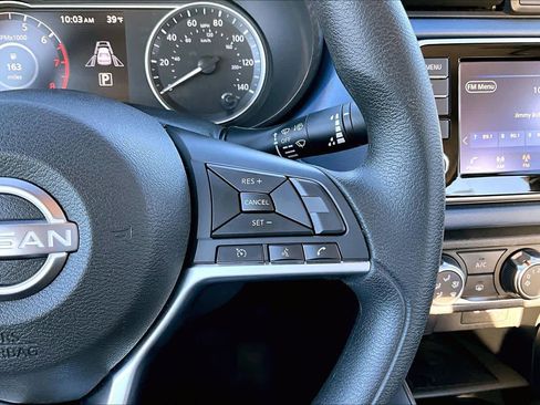 Used 2025 Nissan Versa SV image 24