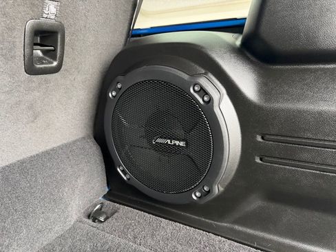 Used 2024 Jeep Wrangler Unlimited Rubicon 4xe image 12