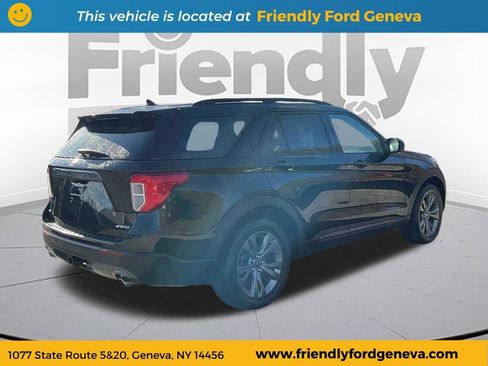 Used 2021 Ford Explorer XLT w/ Equipment Group 202A AWD/4WD image 13
