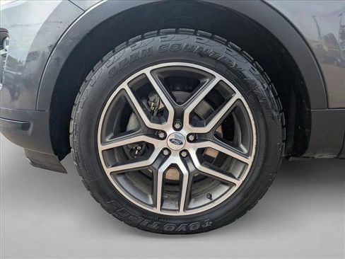 Used 2018 Ford Explorer Sport w/ Equipment Group 401A AWD/4WD image 23