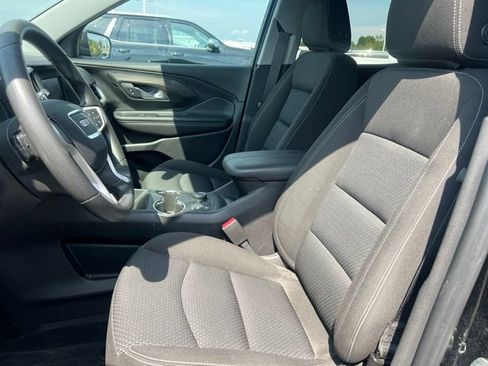 Used 2024 GMC Terrain SLE w/ Driver Convenience Package AWD/4WD image 23