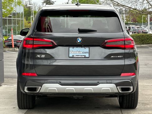 Used 2023 BMW X5 xDrive40i AWD/4WD image 4