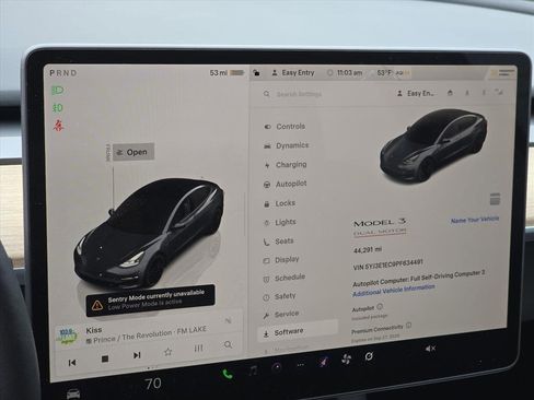 Used 2023 Tesla Model 3 Performance image 16
