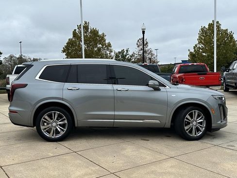 Used 2023 Cadillac XT6 Premium Luxury w/ Platinum Package image 5