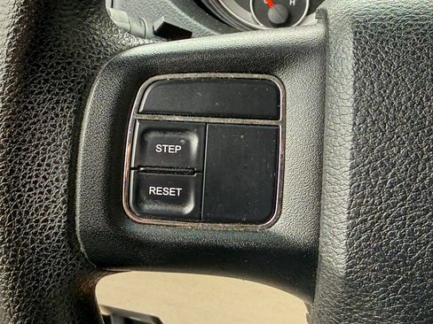 Used 2011 Dodge Grand Caravan Mainstreet FWD image 24