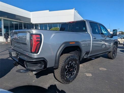 New 2026 GMC Sierra 2500 AT4X image 4