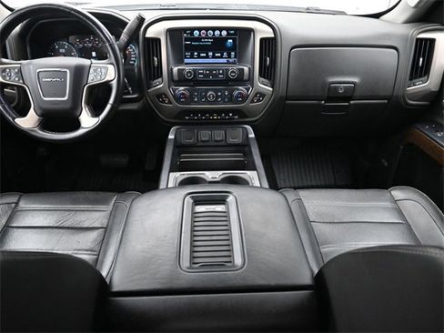 Used 2018 GMC Sierra 3500 Denali w/ Duramax Plus Package image 22